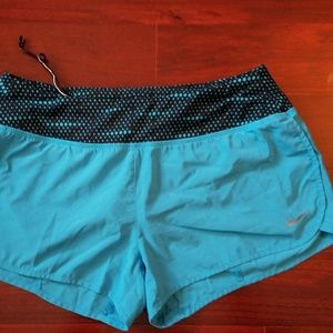 nike drifit 3in rival crew running shorts women M